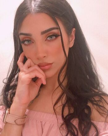 Rose Zara