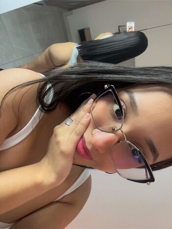 Rosiebaee