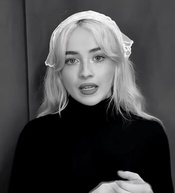 Sabrina Carpenter