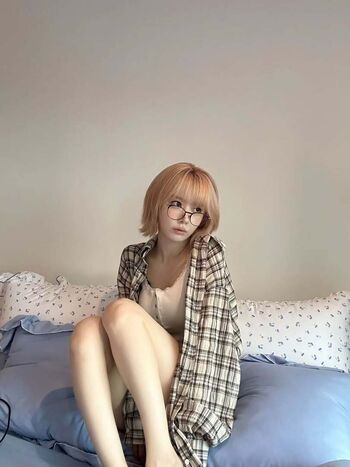 Sakura Miyawaki 宮脇 咲良