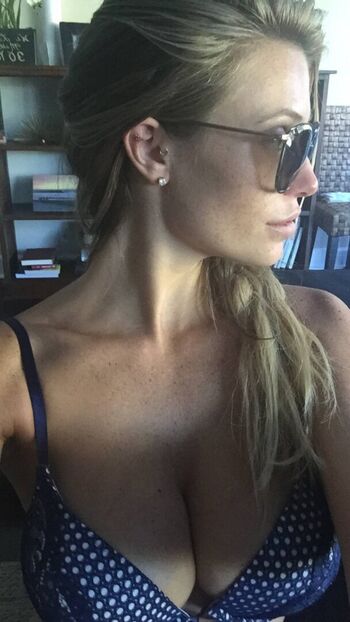 Samantha Hoopes