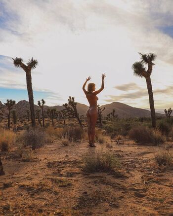 Sara Jean Underwood