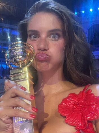 Sara Sampaio