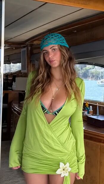 Sarabella Harris