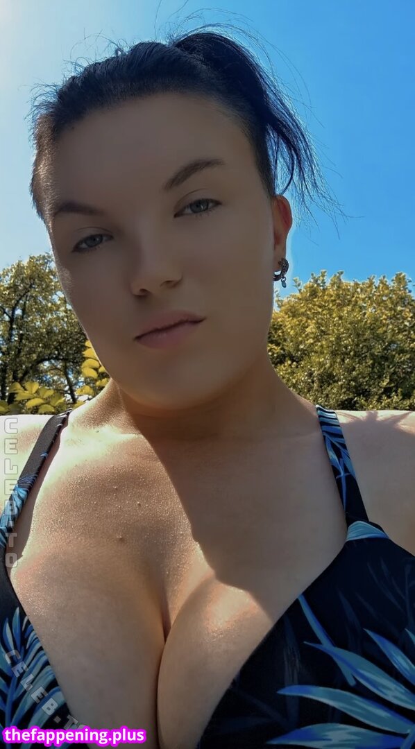 Sarah_Dead