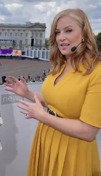 Sarah-Jane Mee
