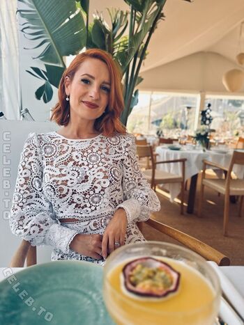 Saturdaywife