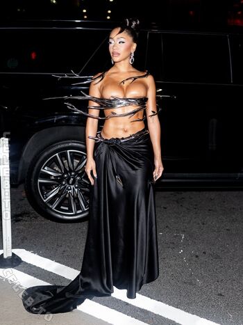 Saweetie