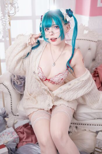 Saya Scarlet