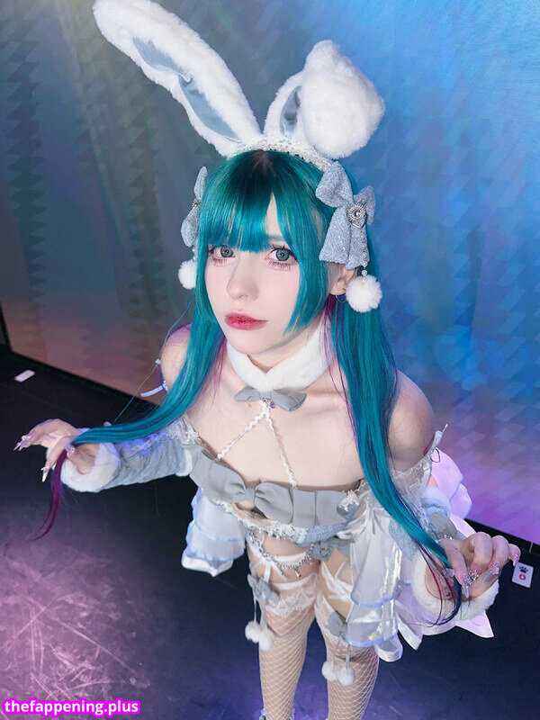 Saya Scarlet