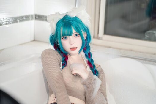 Saya Scarlet