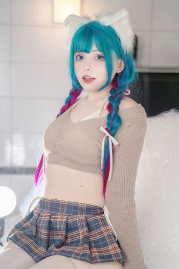 Saya Scarlet