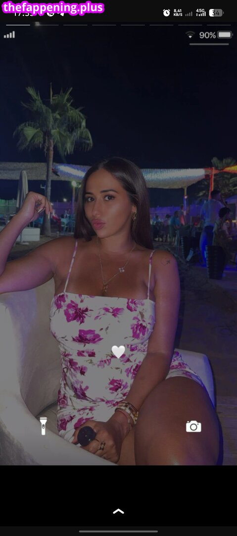 Shainaaa489