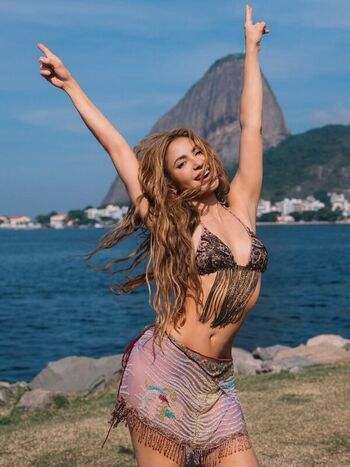 shakira