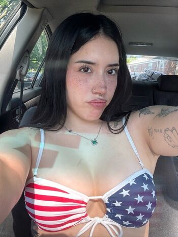 Shilynn Velez