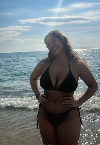 Show Your Girlfriend
