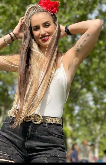 Silvia Dos Uno