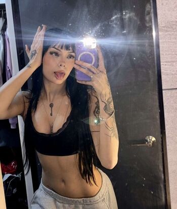 SkinnyGhostiee