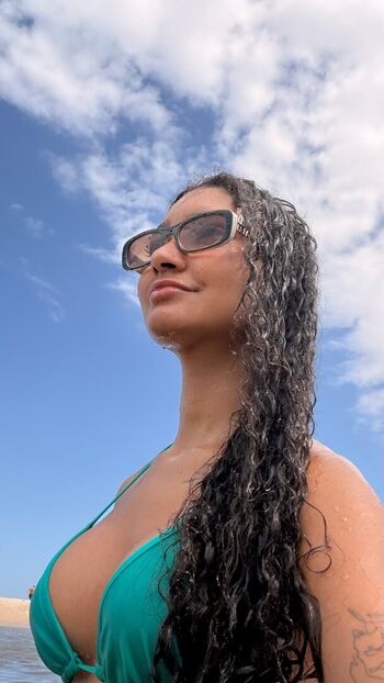 slut_belo