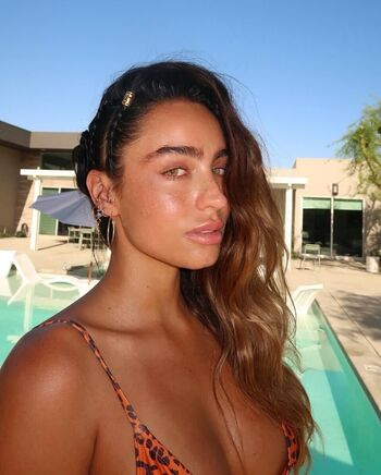 Sommer Ray
