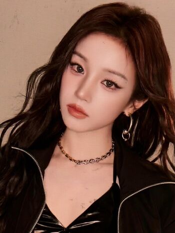 Song Yuqi