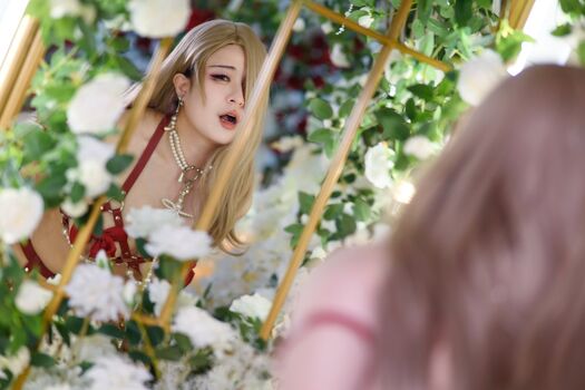 Sonigalion Scarlet