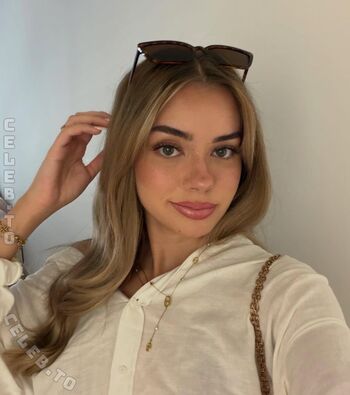 Sophia_xs