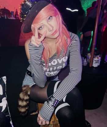 squidney_helen