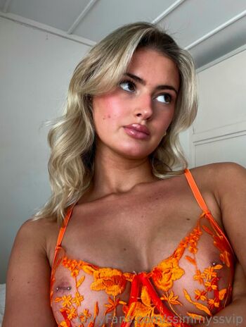 Ssimmyssvip Simone Strickland