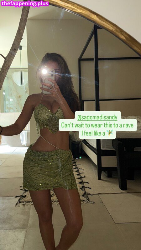 Sssniperwolf Photo OnlyFans Nu #230