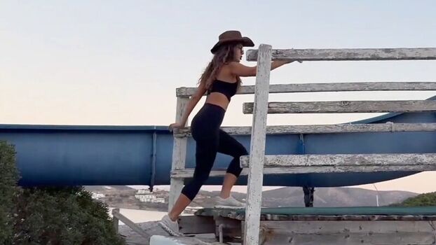 Sssniperwolf