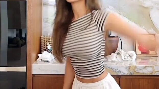 Sssniperwolf
