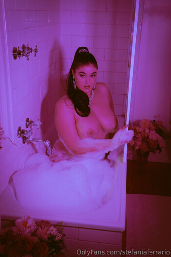 Stefania Ferrario
