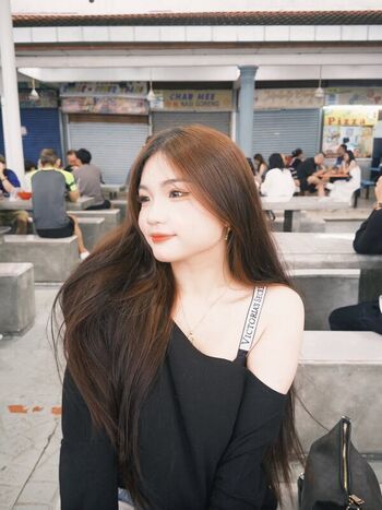 Stephanie Chua