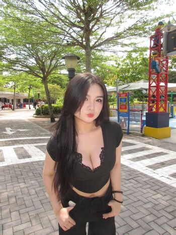 Stephanie Chua