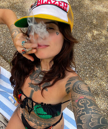 Stonedbettyyy