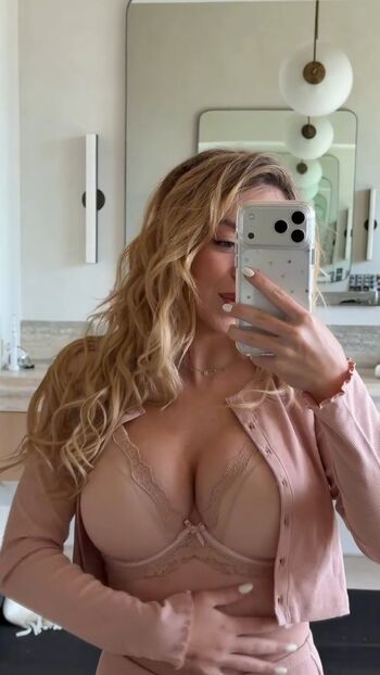 Sydney Sweeney