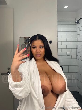 thebigtitwitch
