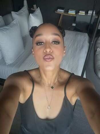 Tia Mowry