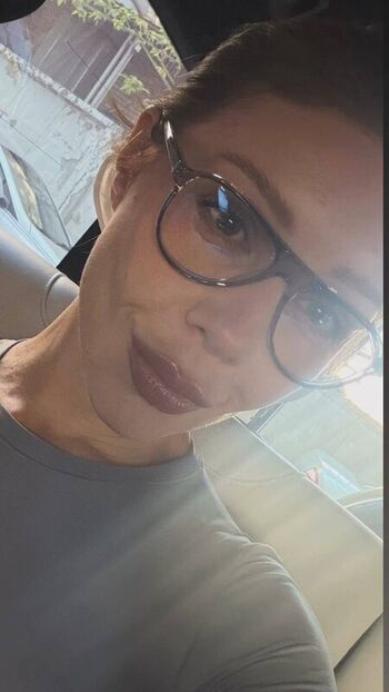 Tina Karol