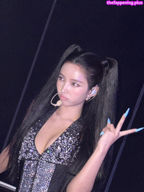 tiny.pretty.j