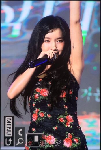 tiny.pretty.j