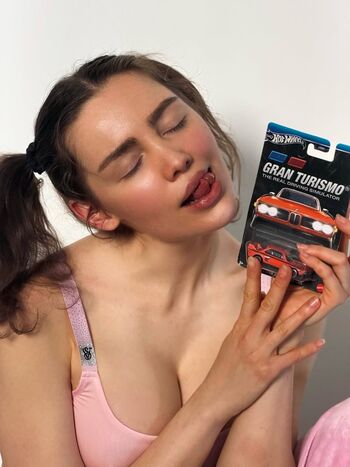 Toma Zhdanova