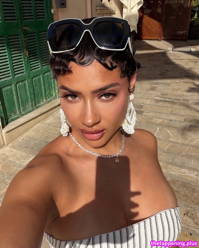 Tori Brixx