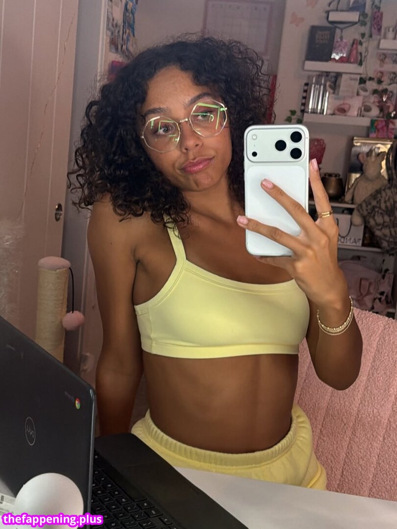 ttahlula Fotografie OnlyFans Dezbrăcată #134