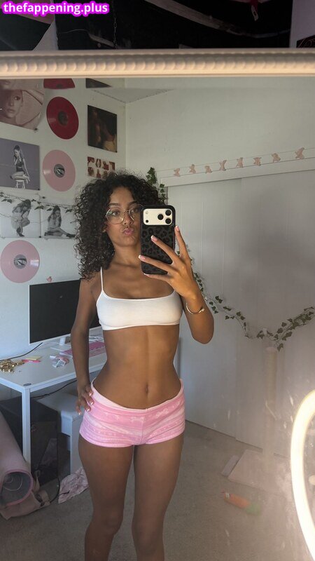 https: / ttahlula Φωτογραφία Γυμνών OnlyFans #231