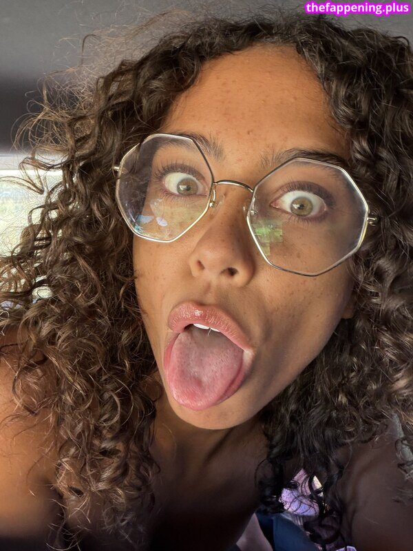 https: / ttahlula Foto OnlyFans Nuda #269