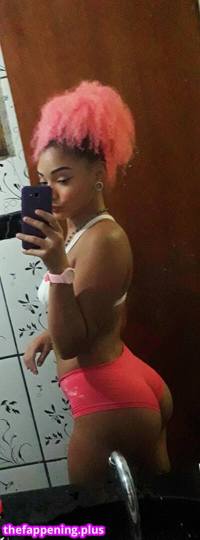 therealatltayh / tthays_7 / ttjsal_7 Φωτογραφία Γυμνών OnlyFans #1
