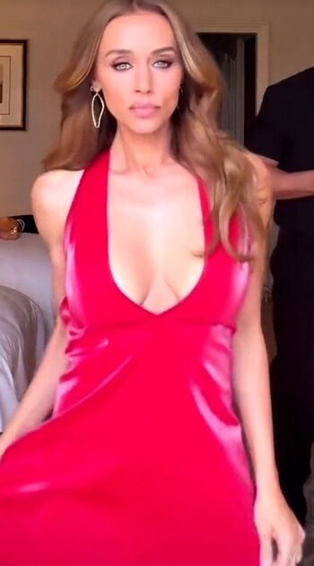 Una Healy