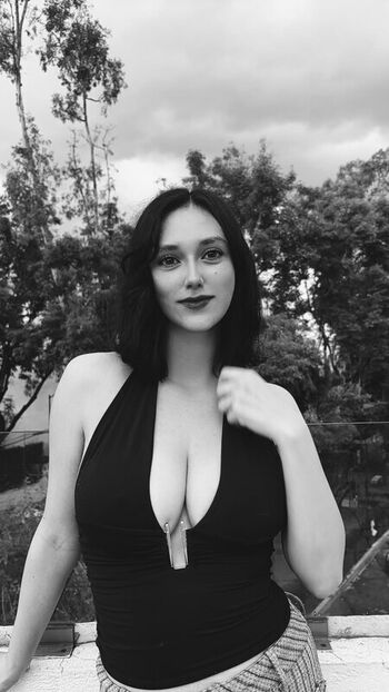 valeria.m.ar